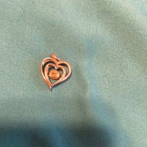 Diamond heart necklace piece
